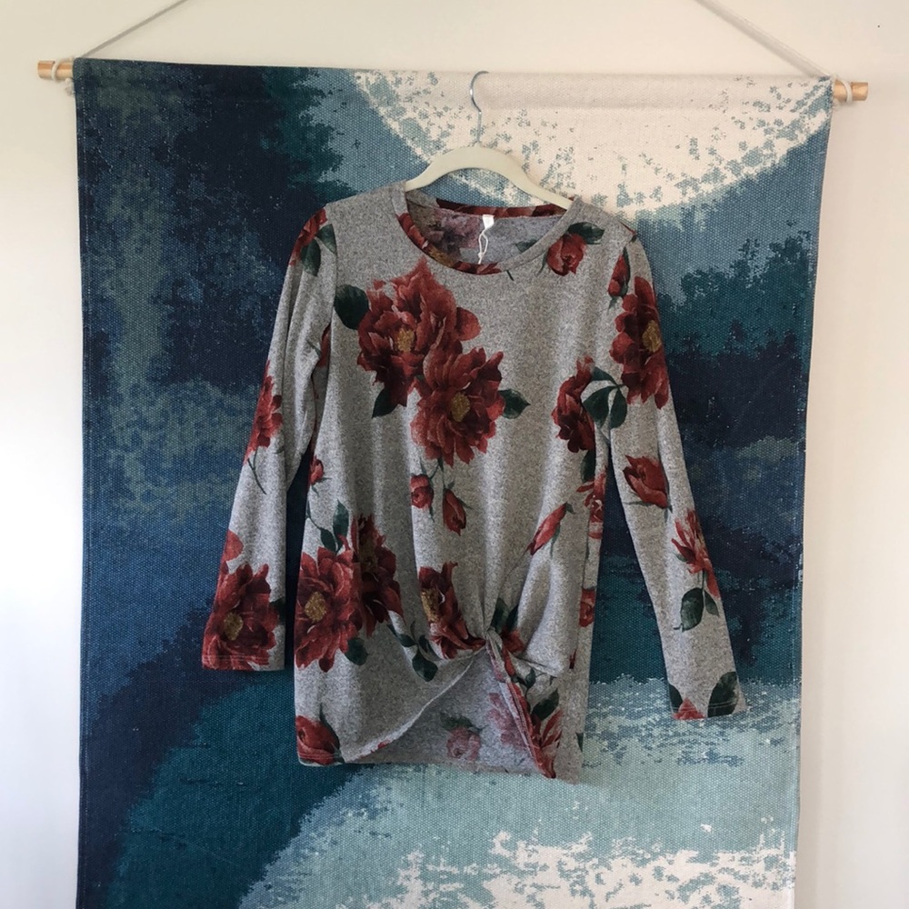 Maternity lightweight sweater